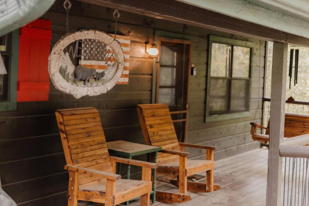 Misty Mountain Sunrise Villa Сивиървил Екстериор снимка